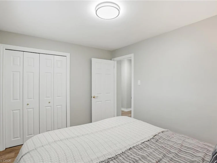 345 Erindale Drive, Burlington, ON, L7L 4T3 - 22