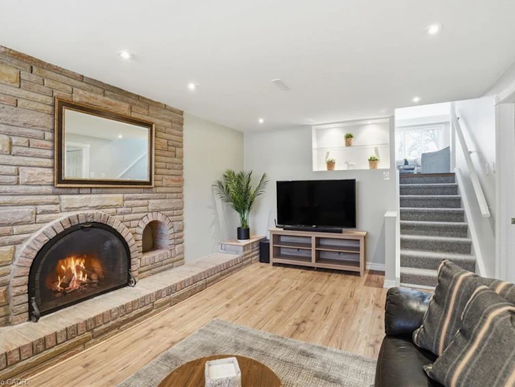 345 Erindale Drive, Burlington, ON, L7L 4T3 - 29