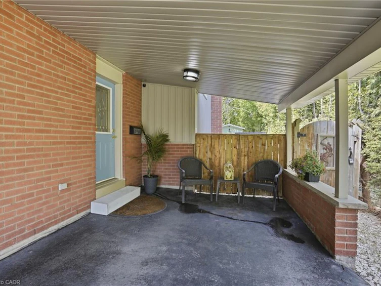 345 Erindale Drive, Burlington, ON, L7L 4T3 - 5