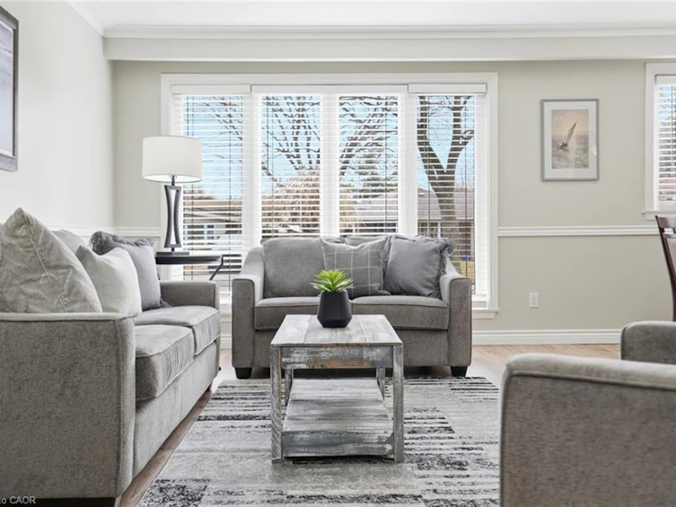 345 Erindale Drive, Burlington, ON, L7L 4T3 - 10