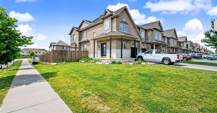 1 Fairgrounds Drive, Hamilton, ON, L0R 1C0