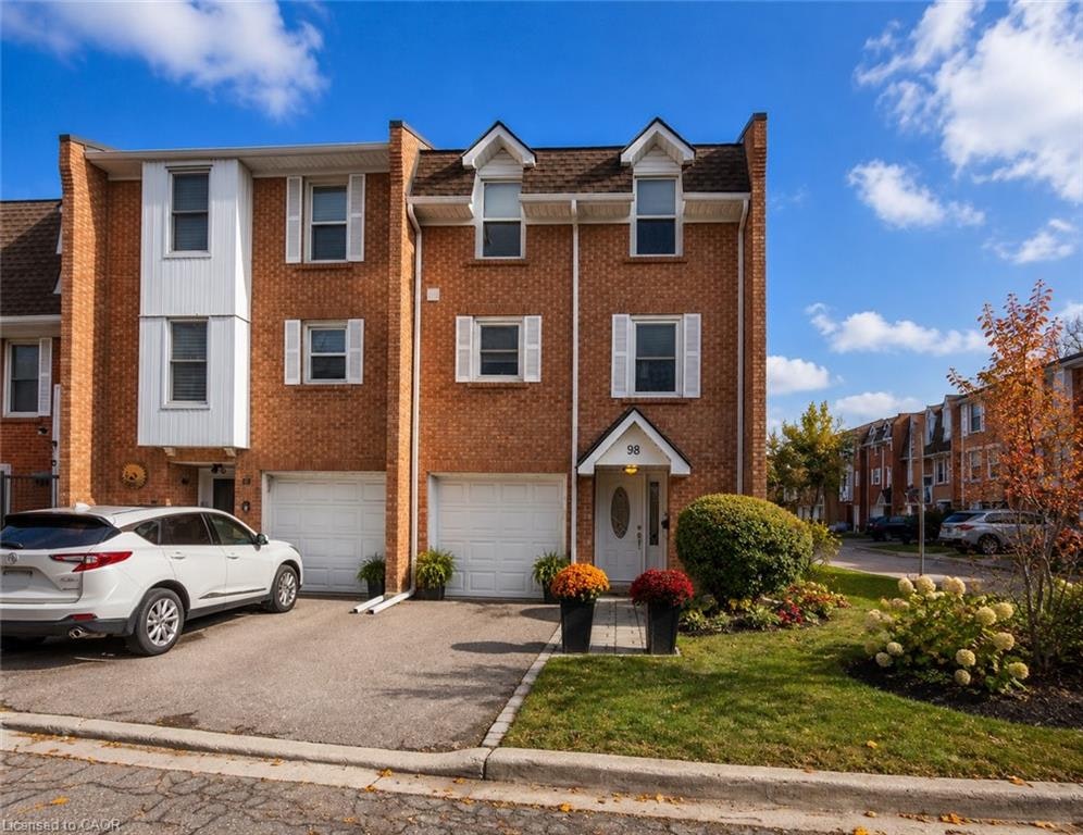 98-333 Meadows Boulevard, Mississauga, ON, L4Z 1G9