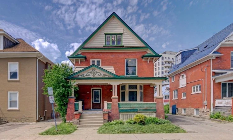 59 Irvin Street