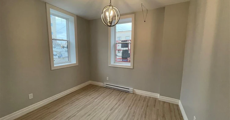 102-69 East Main Street, Welland, ON, L3B 3W4 - 5