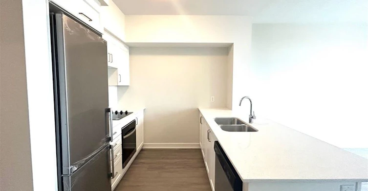 515-600 North Service Road, Hamilton, ON, L8E 0L2 - 11