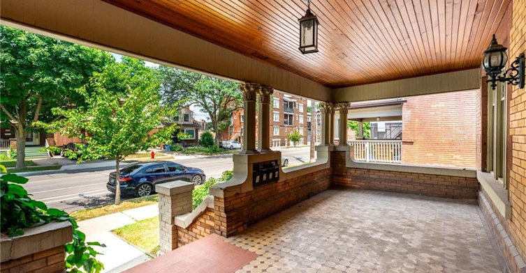 3-137 Sherman Avenue S, Hamilton, ON, L8M 2R1 - 3