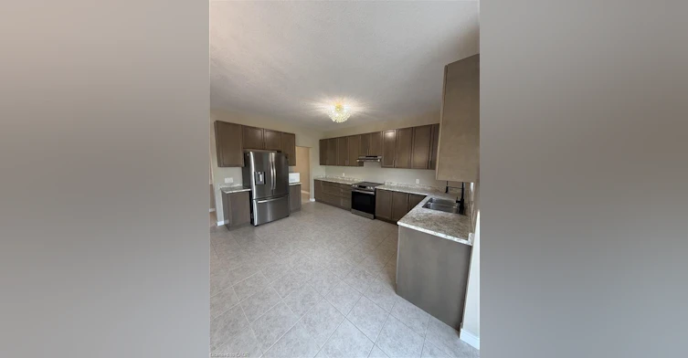 68 Dolomiti Court, Hamilton, ON, L8J 3H5 - 10