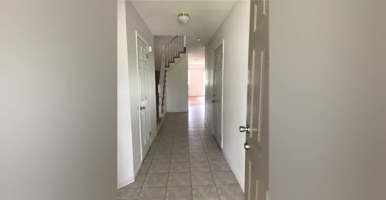 97 Caledon Avenue, Hamilton, ON, L9C 3C9 - 4