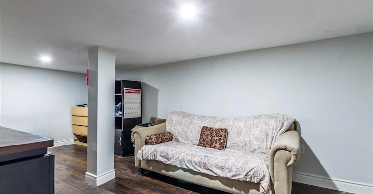404 Queenston Road, Hamilton, ON, L8K 1J2 - 6