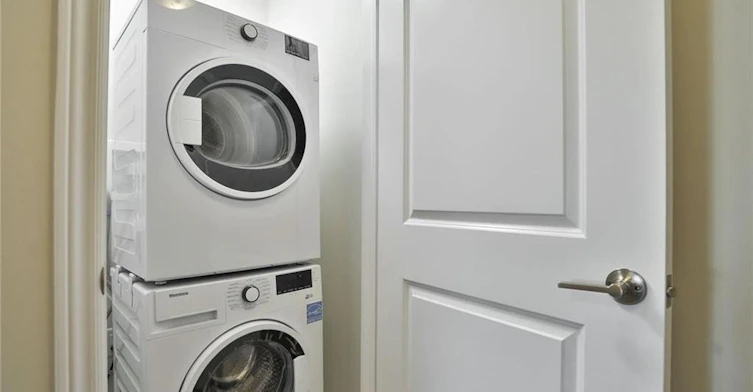 23-288 Glover Road, Hamilton, ON, L8E 5H6 - 23