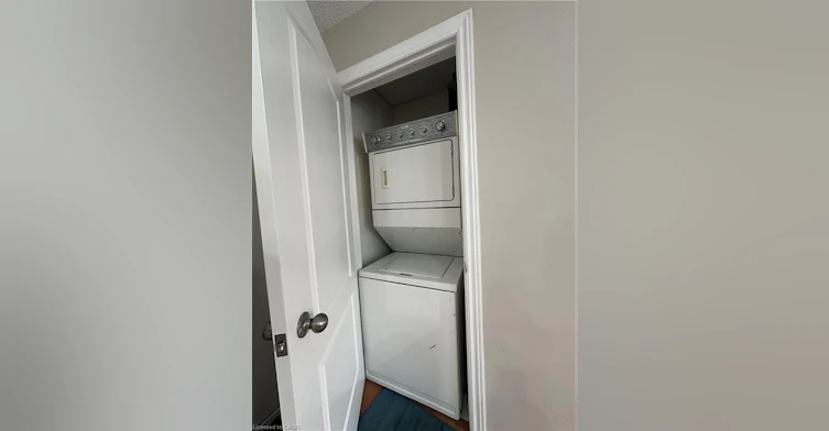 56-7255 Dooley Drive, Mississauga, ON, L4T 2S7 - 5