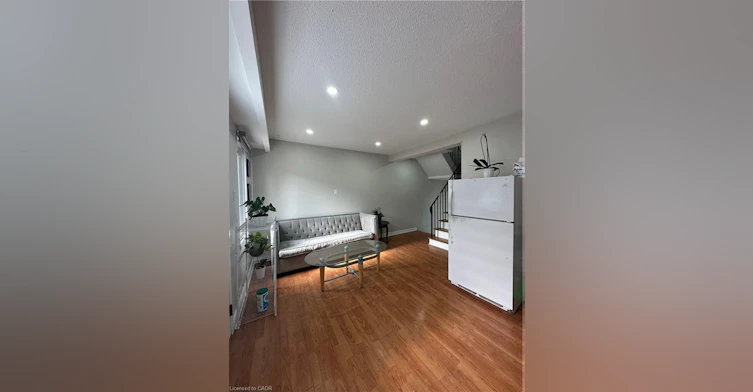 56-7255 Dooley Drive, Mississauga, ON, L4T 2S7 - 6