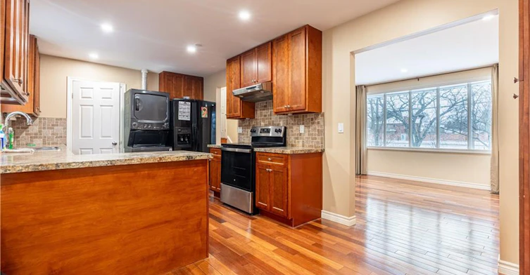 UPPER-598 Mapledale Avenue, London, ON, N5X 2B8 - 10