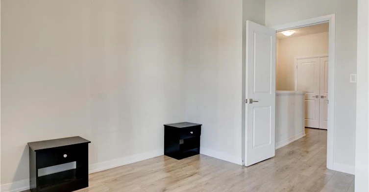 73-261 Woodbine Avenue, Kitchener, ON, N2R 0A9 - 5