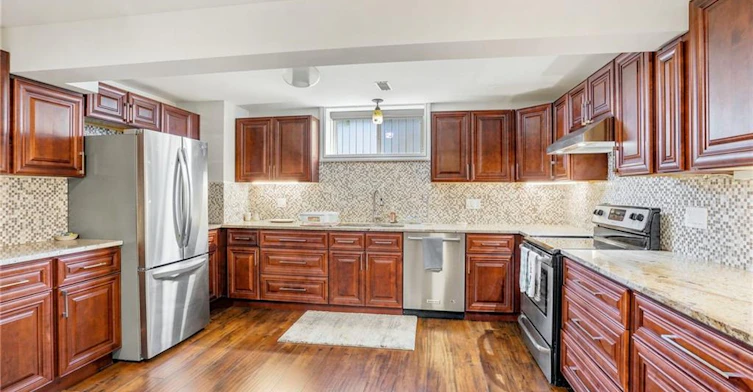 Lower-281 Stone Church Road W, Hamilton, ON, L9B 1A2 - 12