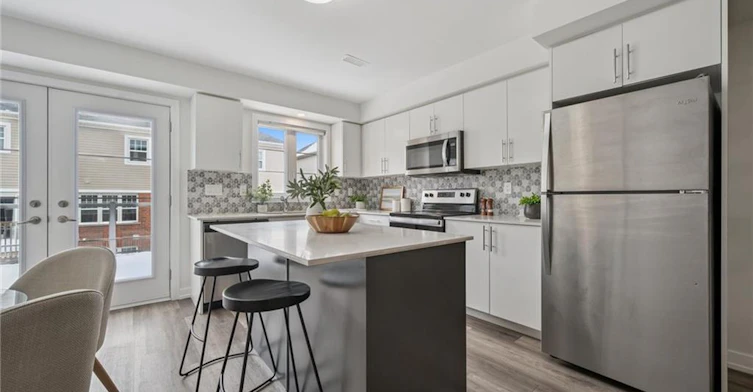 26-205 West Oak Trail, Kitchener, ON, N2R 0R9 - 13