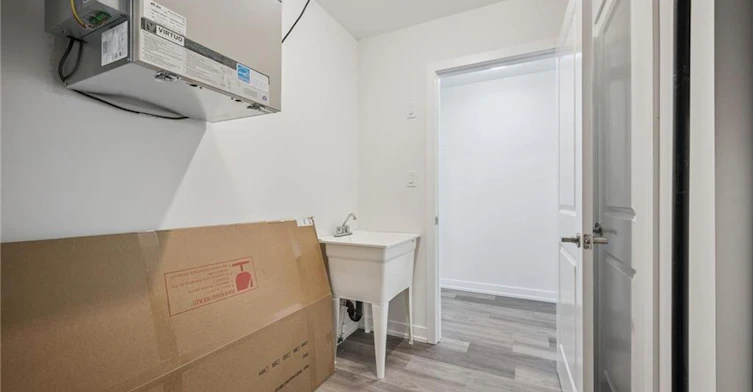 26-205 West Oak Trail, Kitchener, ON, N2R 0R9 - 26