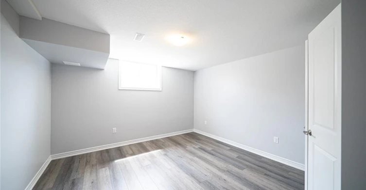 LOWER-31 Mair Avenue, Brantford, ON, N3T 0T2 - 9