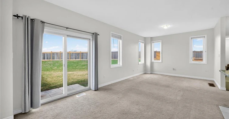 Upper-23 Pinot Crescent, Hamilton, ON, L8E 0J8 - 10