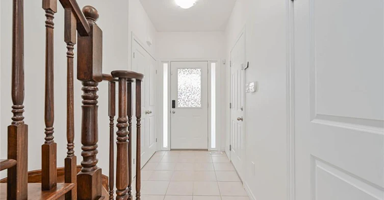 Upper-23 Pinot Crescent, Hamilton, ON, L8E 0J8 - 8