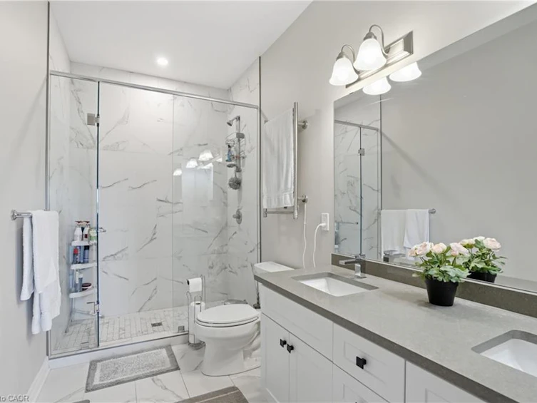 12-45 Dorchester Boulevard S, St. Catharines, ON, L2M 0C4 - 12