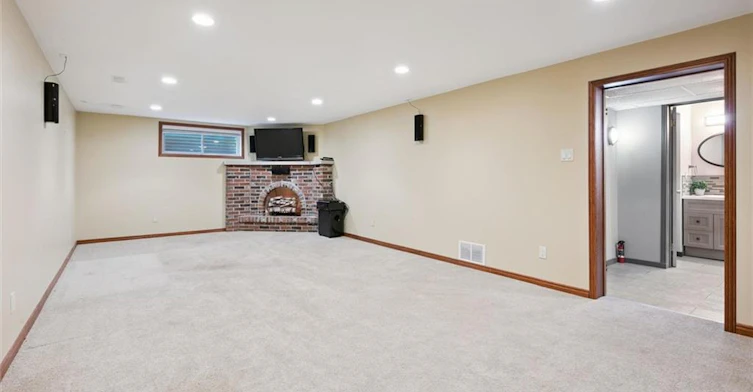 15 Wildwood Place, Waterloo, ON, N2L 4B2 - 30