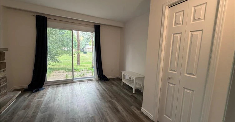 276 Westcourt Place, Waterloo, ON, N2L 2R7 - 10