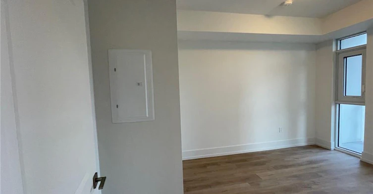 908-206 King Street W, Hamilton, ON, L8P 1A5 - 4