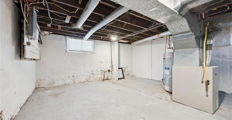 352 Duke Street W, Kitchener, ON, N2H 3Y3 - 22