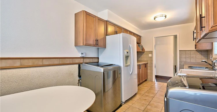 2-1476 Barton Street E, Hamilton, ON, L8H 2W9 - 10