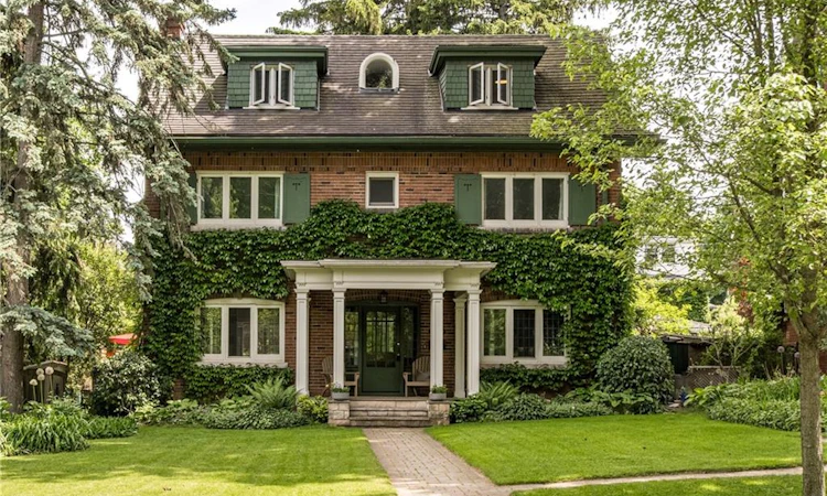 131 Chedoke Avenue