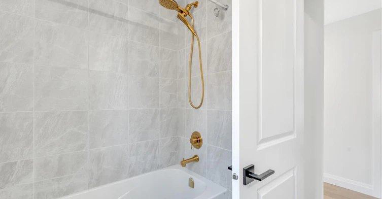 447 A Stone Church Road W, Hamilton, ON, L9B 1R7 - 25