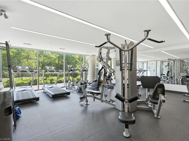 C212-5260 Dundas Street, Burlington, ON, L7L 0J7 - 35