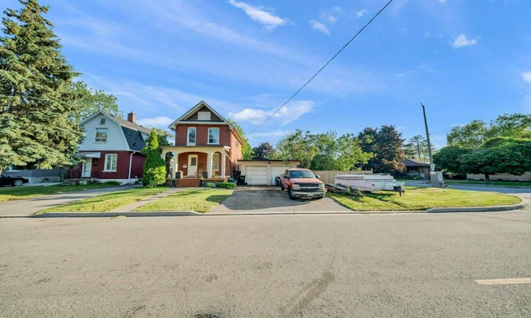 118 Hewat Street