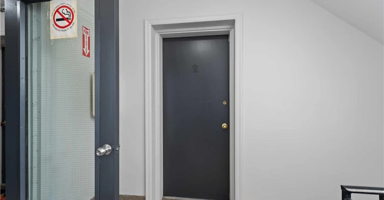 8-2189 King Street E, Hamilton, ON, L8K 1W8 - 6