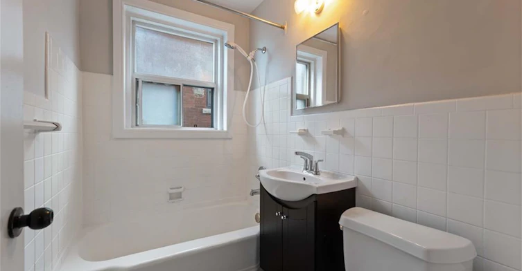 8-2189 King Street E, Hamilton, ON, L8K 1W8 - 19