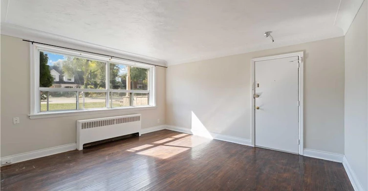8-2189 King Street E, Hamilton, ON, L8K 1W8 - 7
