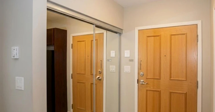 215-8 Harris Street, Cambridge, ON, N1R 8R1 - 2