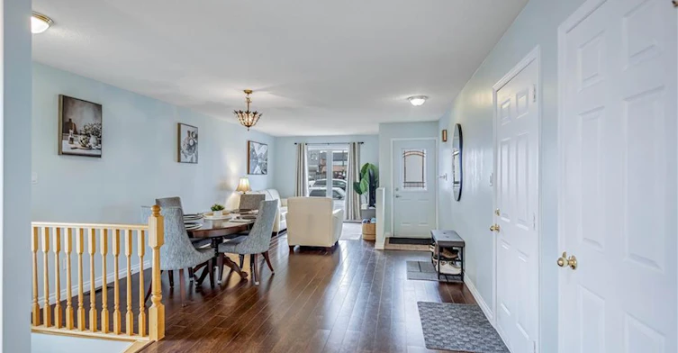 8 Brantdale Avenue, Hamilton, ON, L9C 1B7 - 6