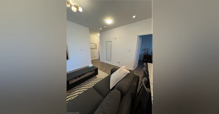 303-3285 Carding Mill Trail, Oakville, ON, L6M 1S2 - 11