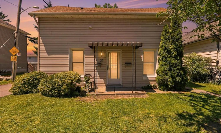 25 Bessey Street