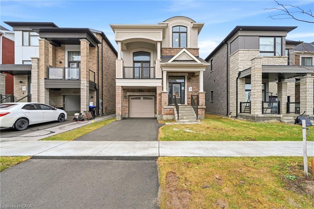 656 Newlove Street, Innisfil, ON, L9S 0R8