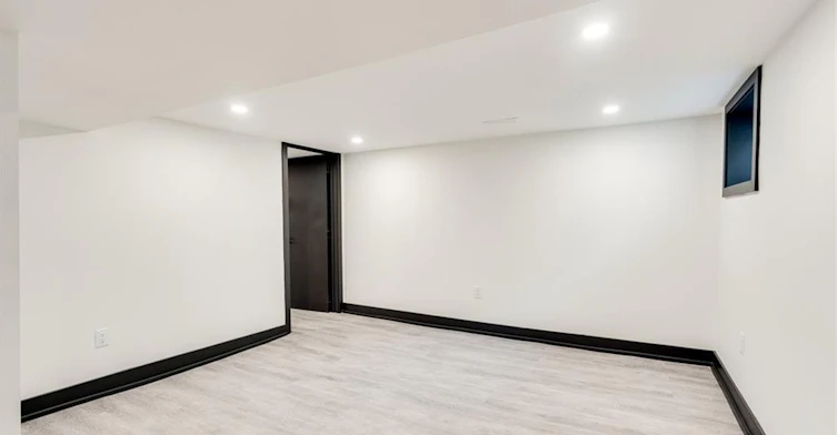 BASEMENT-183 Maplewood Avenue, Hamilton, ON, L8M 1X6 - 7