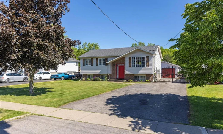 3482 Dominion Road