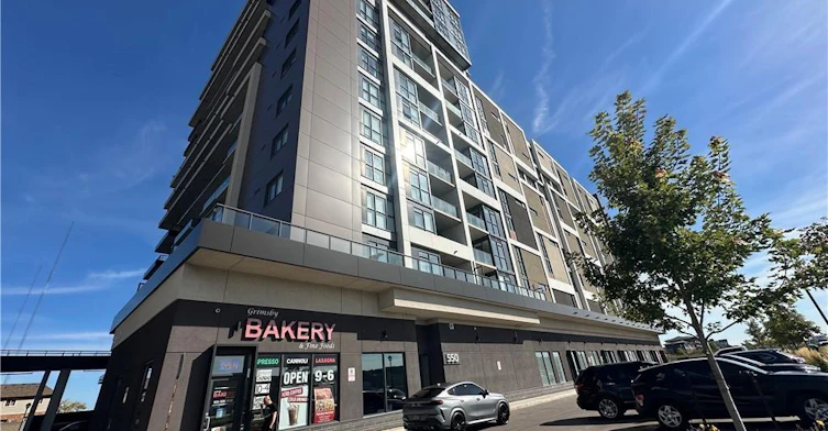 1006-550 North Service Road, Grimsby, ON, L3M 0H9