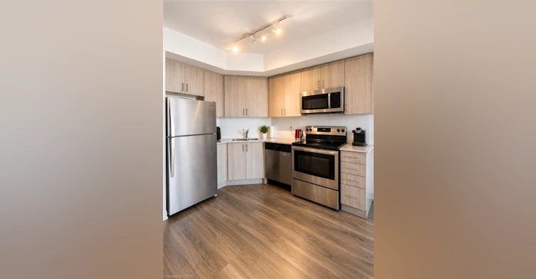 1006-550 North Service Road, Grimsby, ON, L3M 0H9 - 4
