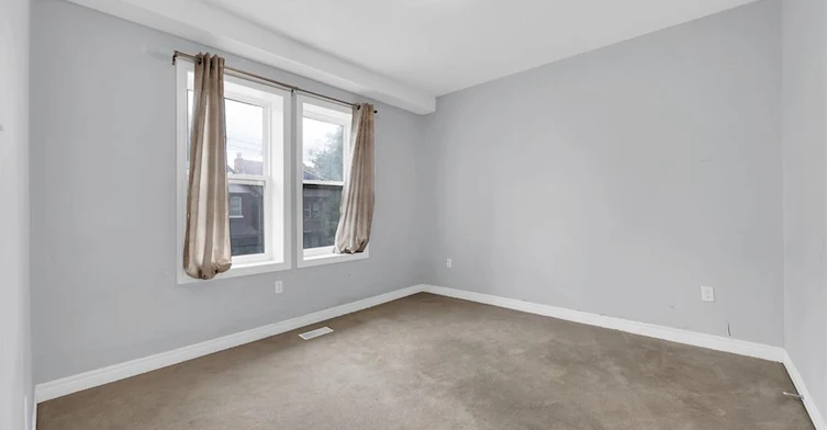 31 Gibson Avenue, Hamilton, ON, L8L 6J4 - 24