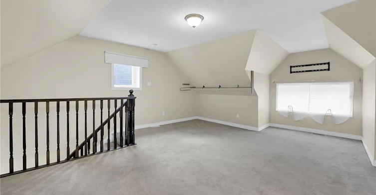 31 Gibson Avenue, Hamilton, ON, L8L 6J4 - 27