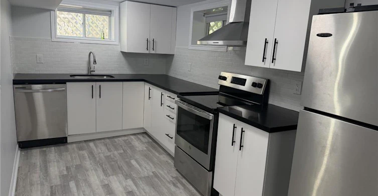 LOWER-377 Martin Street, Milton, ON, L9T 2R6 - 2