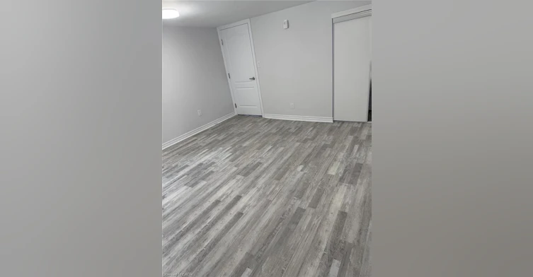 LOWER-377 Martin Street, Milton, ON, L9T 2R6 - 5
